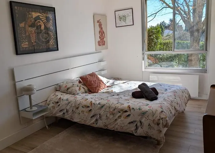 Calme- Cité De L'espace - Côte Pavée Appartement *