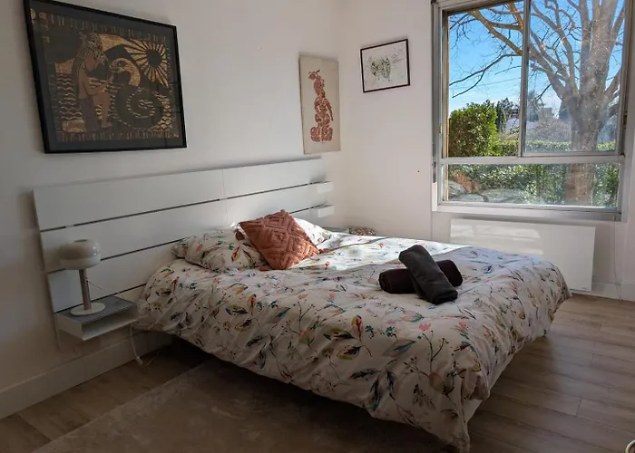 Appartement Calme- Cité De L'espace - Côte Pavée